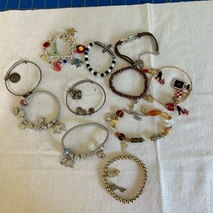 Lot 11 Charm Bracelets